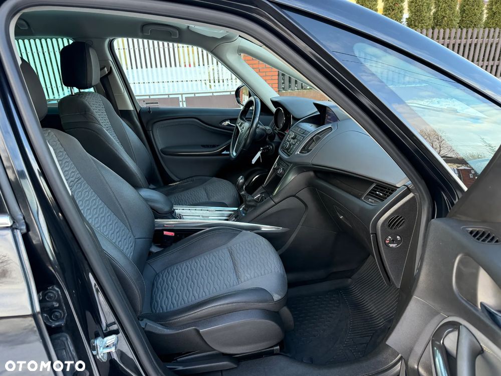 Opel Zafira Tourer 2.0 CDTI Active - 29