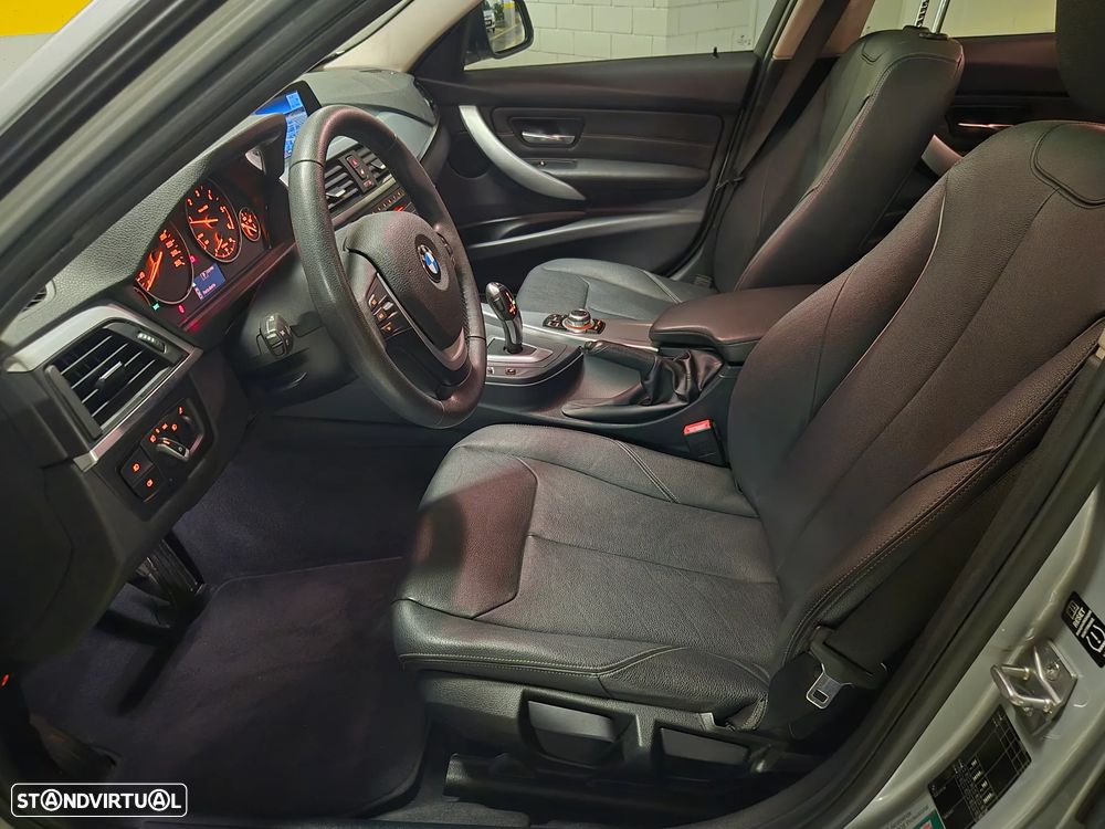BMW 320 d EfficientDynamics Line Modern Auto - 35