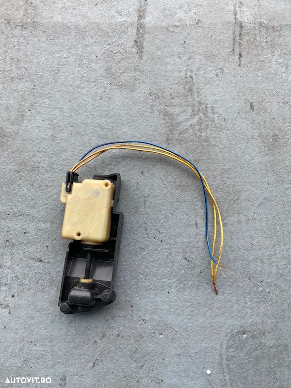 Motoras usita rezervor Volvo S60 XC70 XC90 V70 S80 30612856 - 2