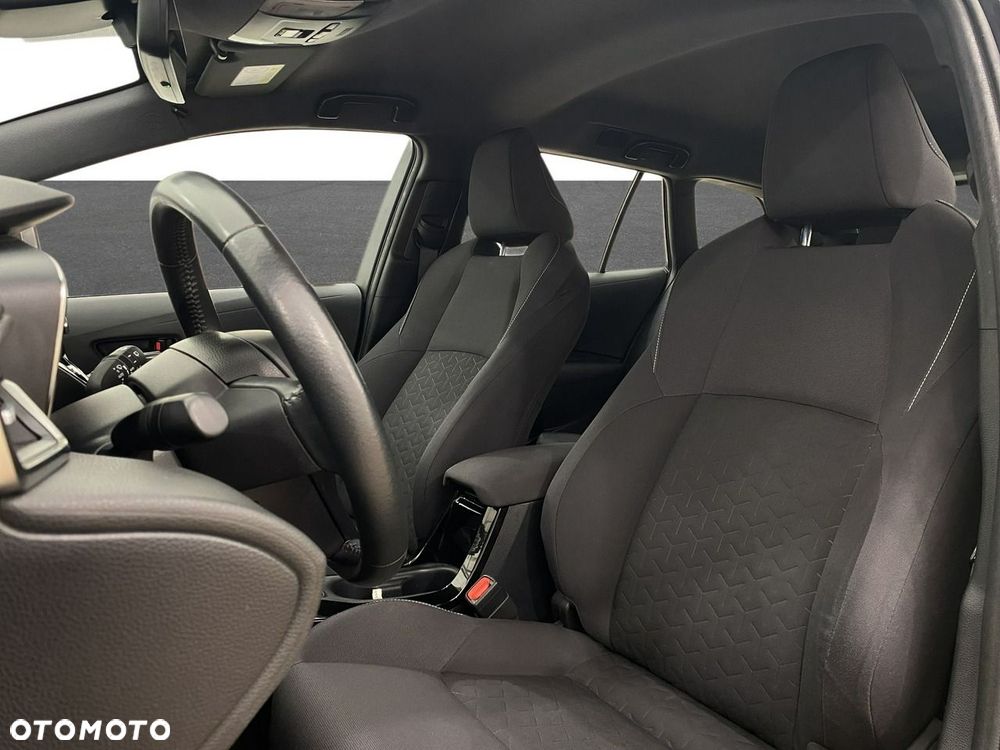 Toyota Corolla - 13