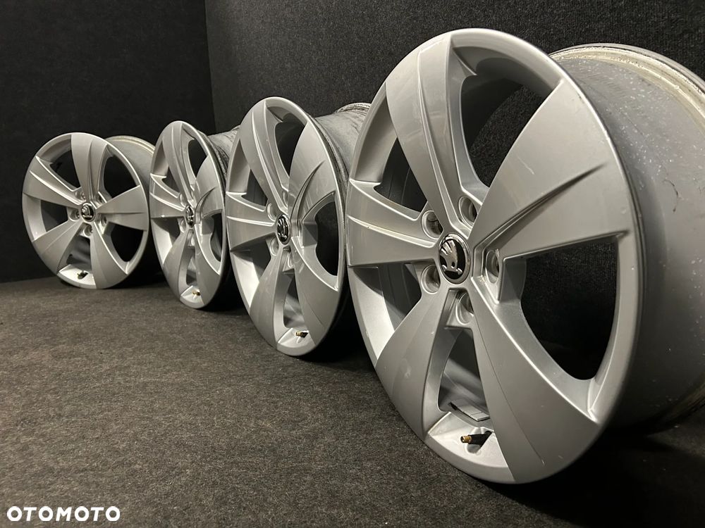 Alufelgi Skoda Superb III, Kodiaq, Karoq 17 cali 5x112 4szt. ładne! - 2