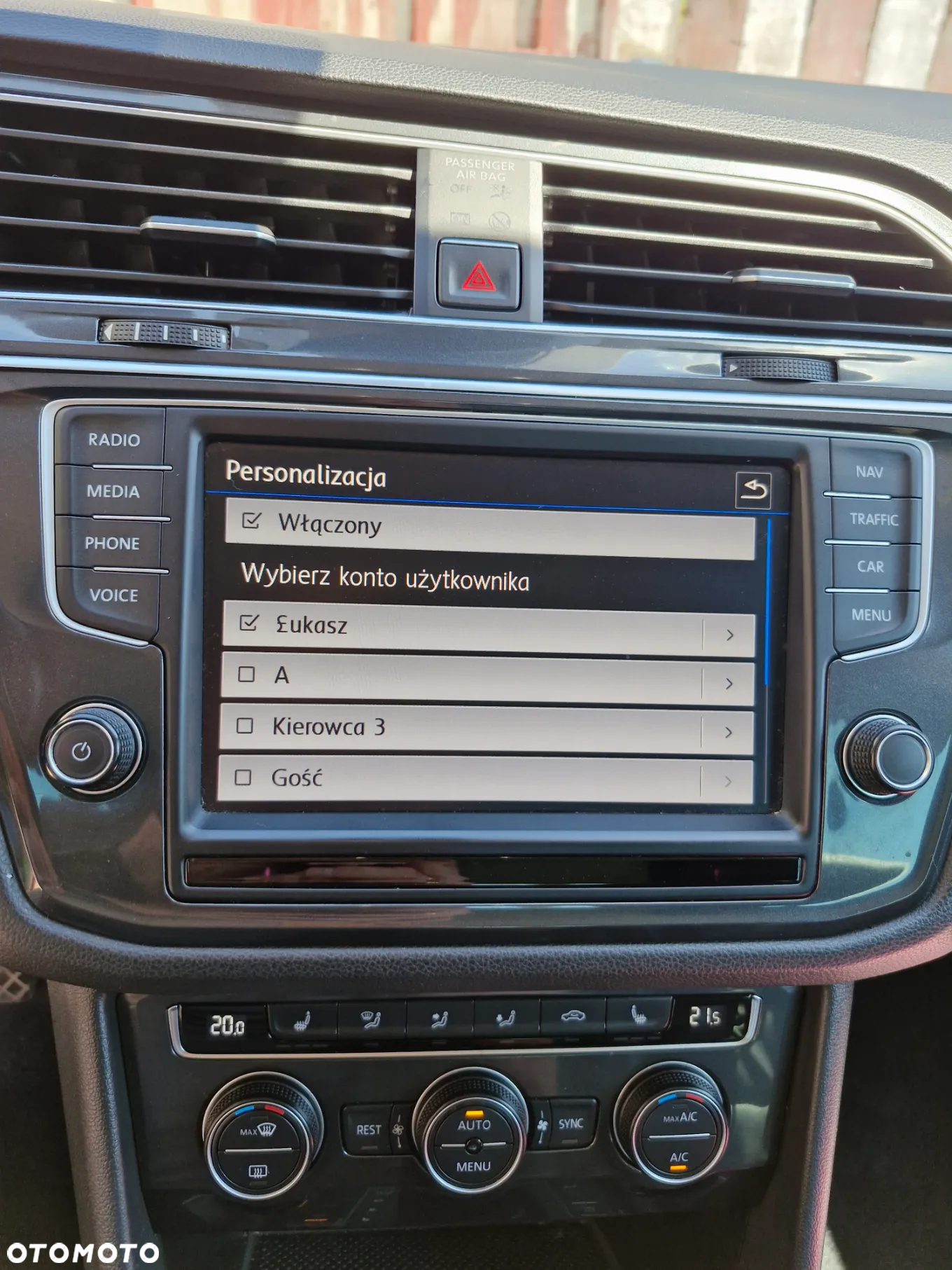 Volkswagen Tiguan 2.0 TDI BMT SCR 4Mot Comfortline DSG - 17