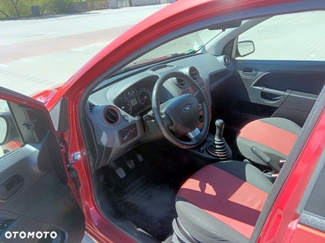Ford Fiesta 1.3 Style - 18