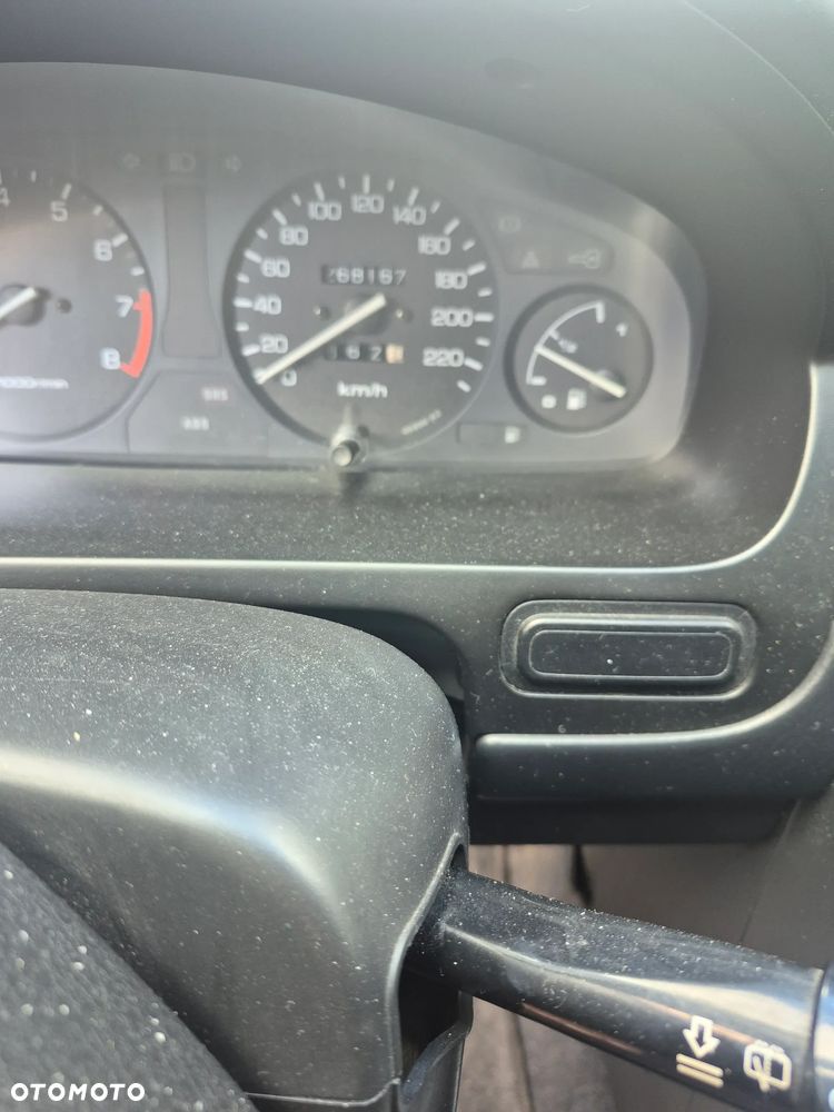 Honda Civic 1.4i - 8