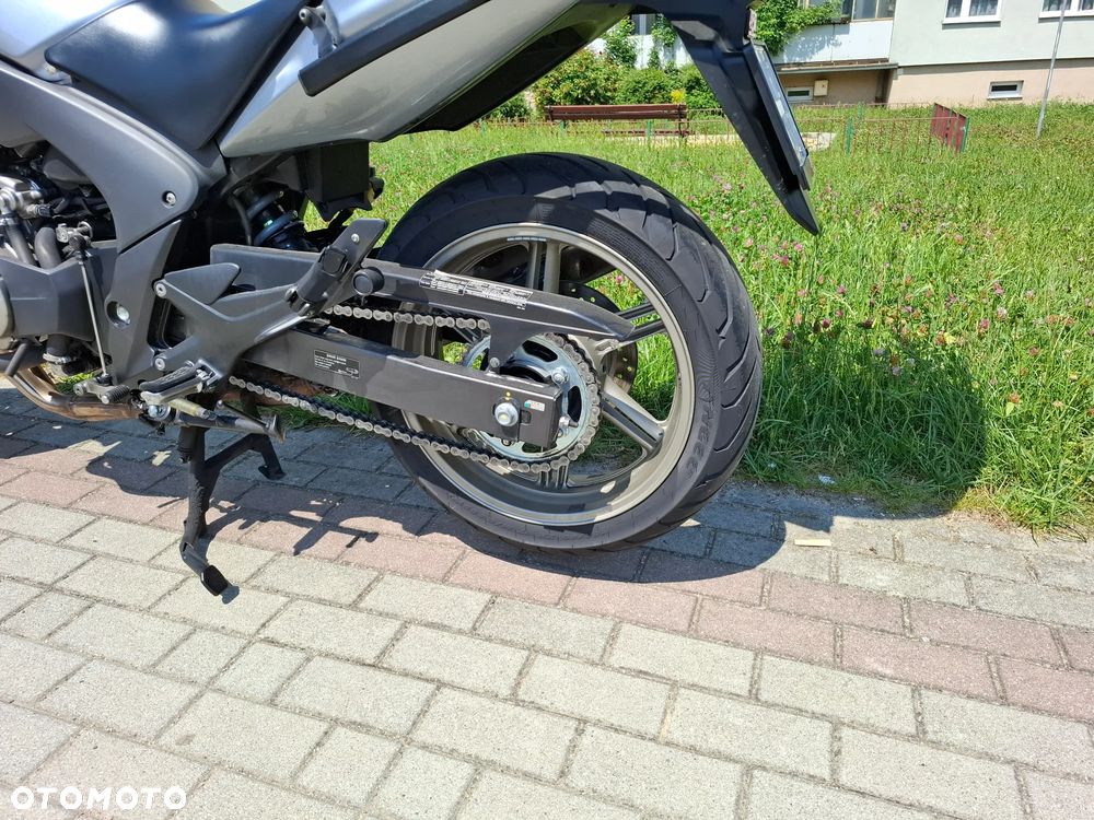 Honda CBF - 26
