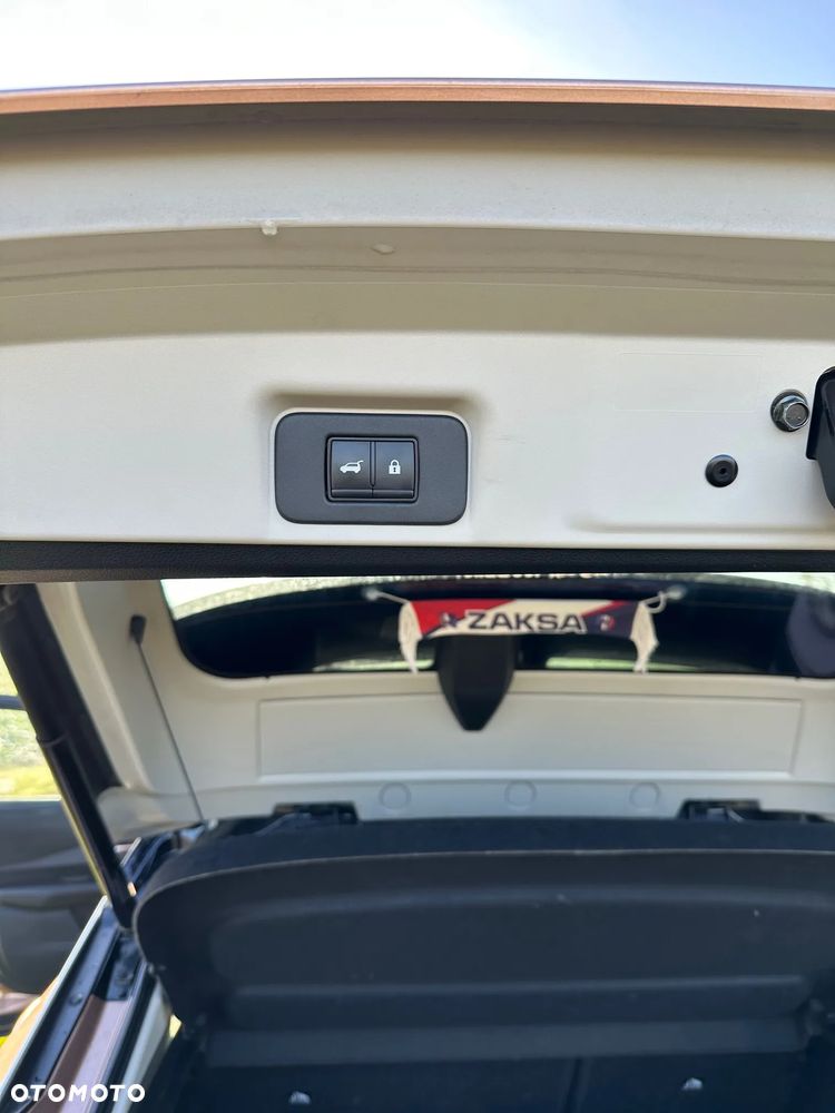 Nissan Ariya 87kWh Evolve - 11