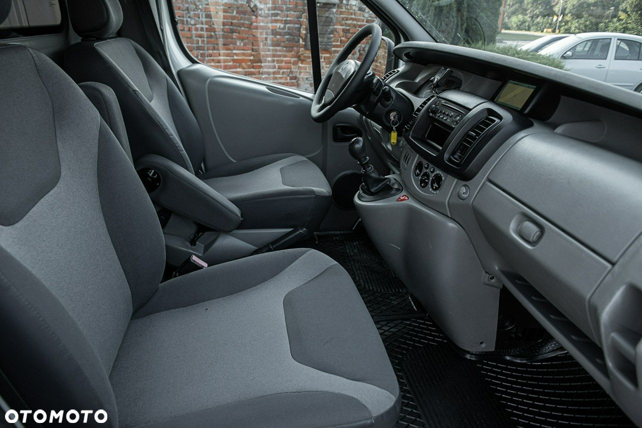 Renault Trafic - 6
