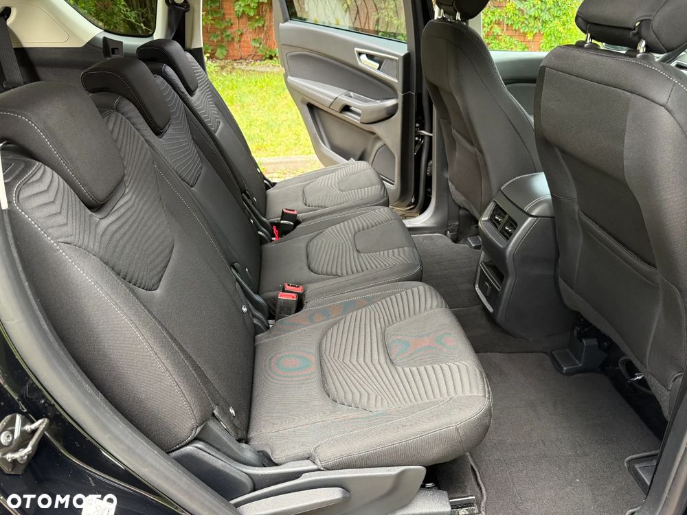 Ford S-Max - 18