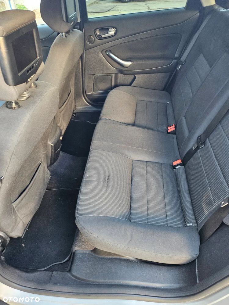 Ford Mondeo 2.0 TDCi Platinium X Plus (Titanium) - 8