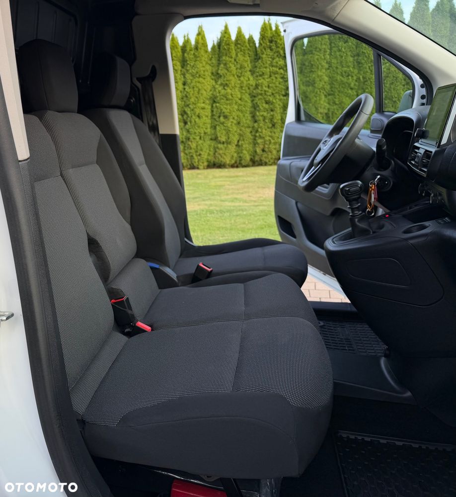 Opel Combo - 31