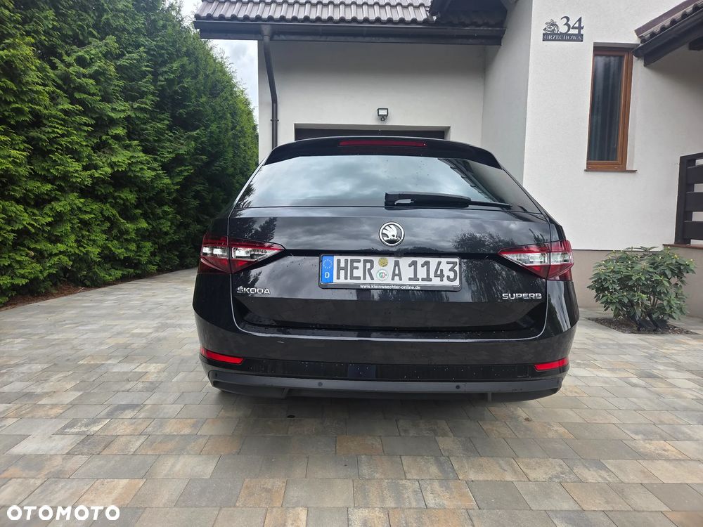 Skoda Superb - 23
