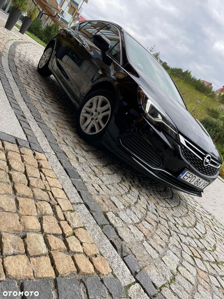 Opel Astra 1.6 T Dynamic S&S - 3