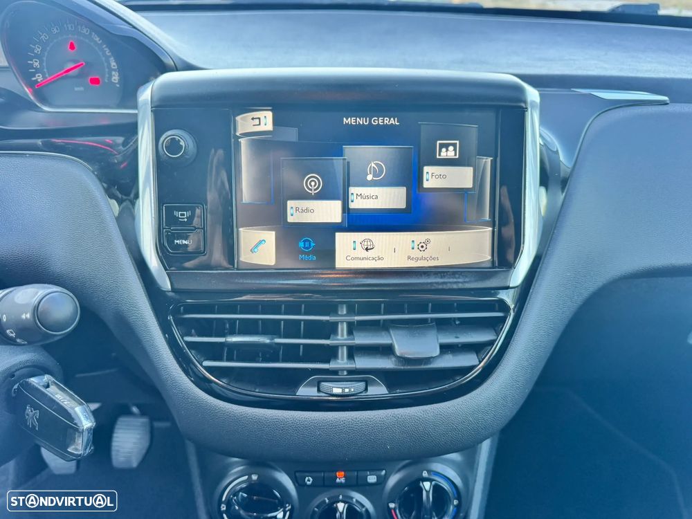 Peugeot 208 1.4 HDi Active - 13