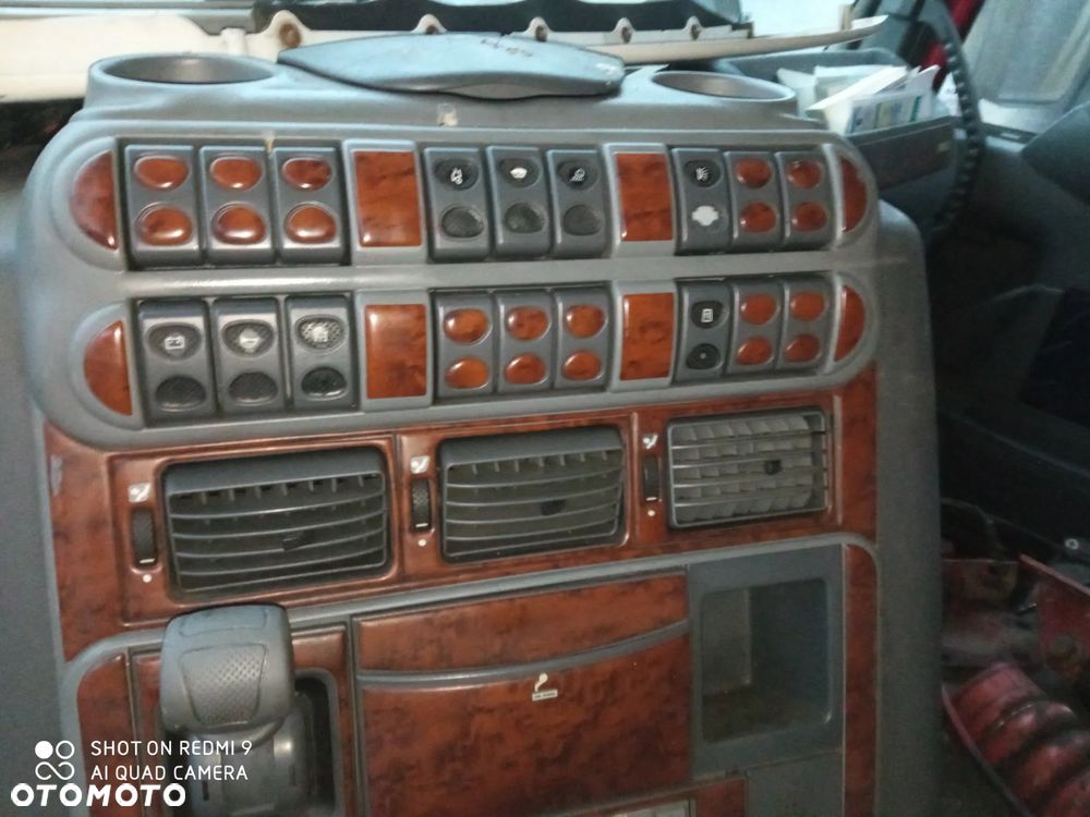 przełączniki, zaślepki IVECO STRALIS