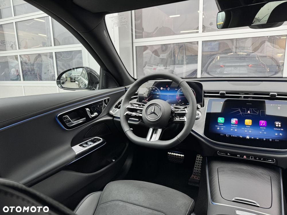 Mercedes-Benz Klasa E 220 d mHEV 4-Matic AMG 9G-Tronic - 14