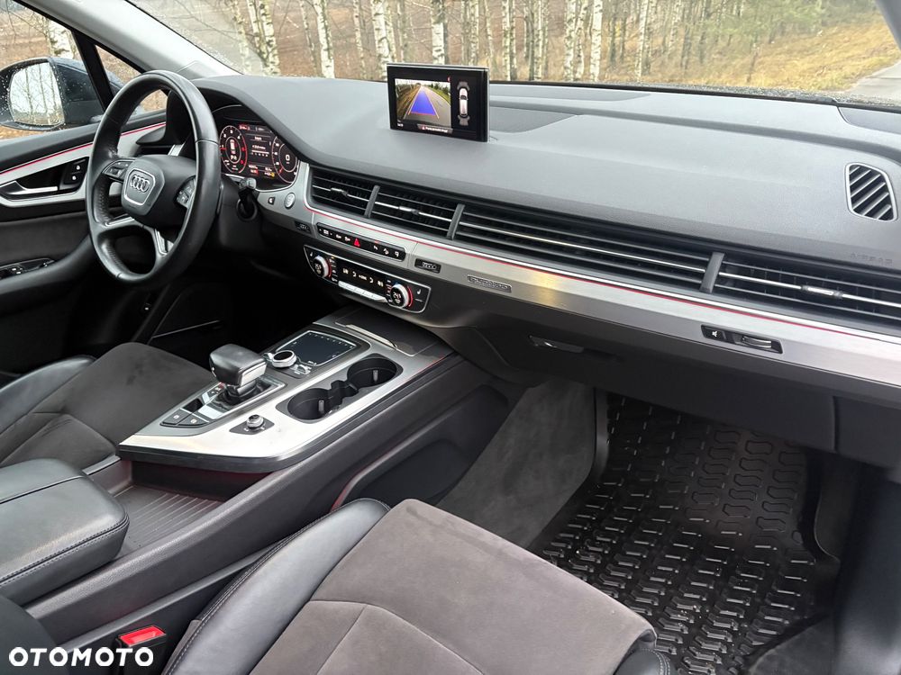 Audi Q7 - 29