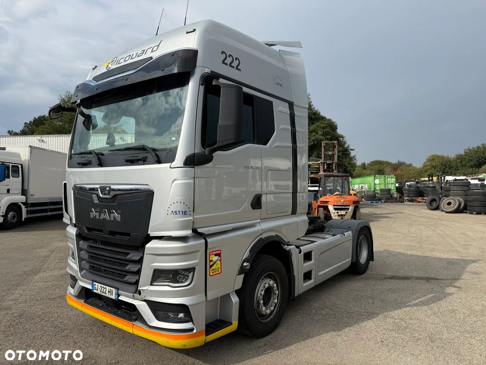 MAN TGX