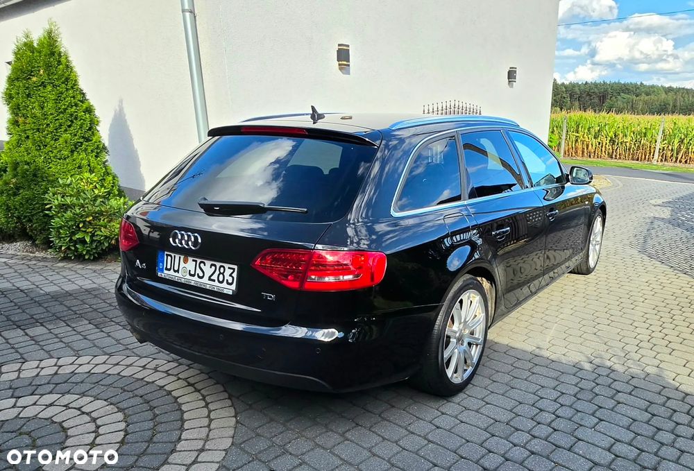 Audi A4 Avant 2.0 TDI DPF S line Sportpaket (plus) - 2