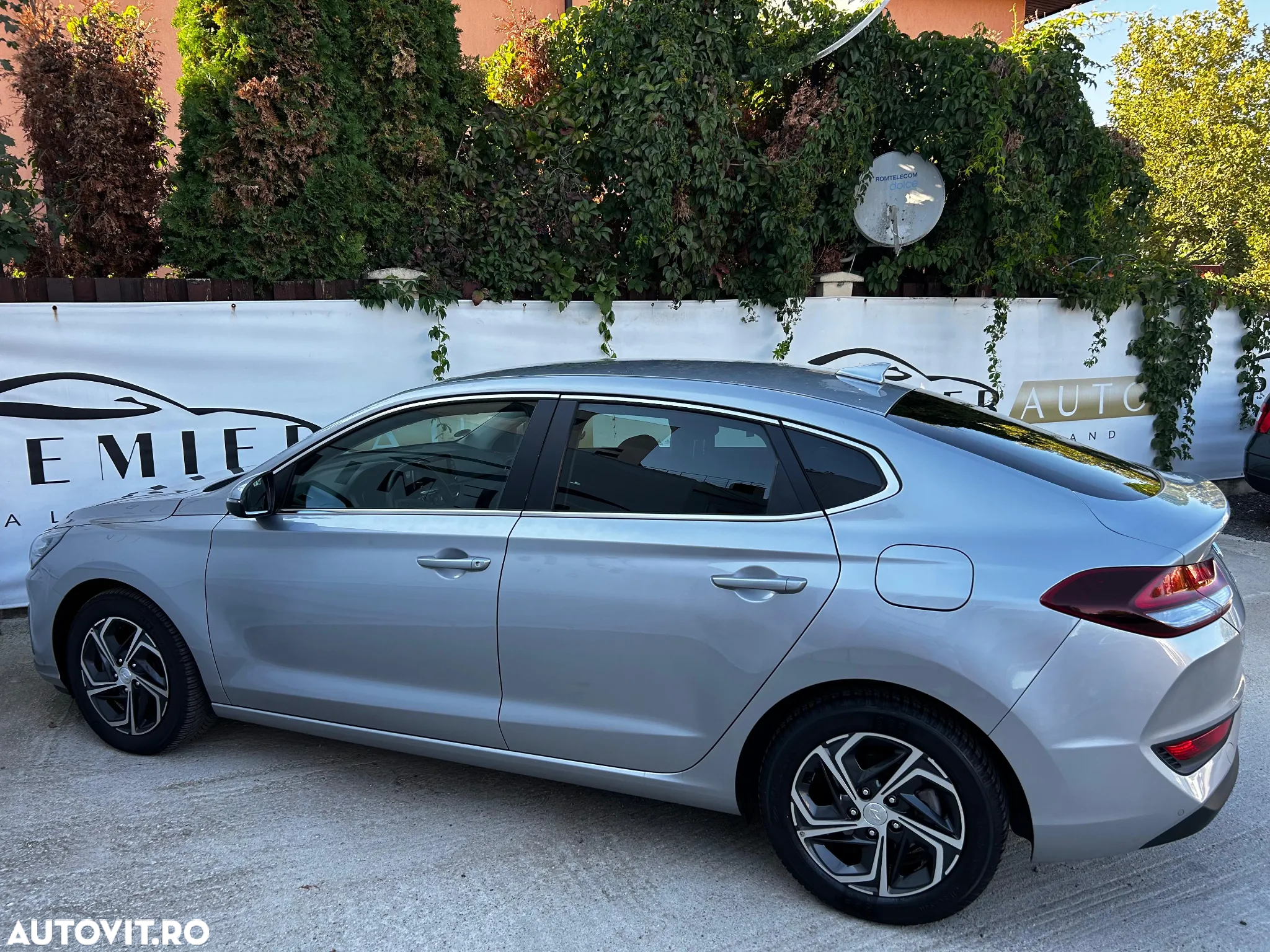 Hyundai i30 1.0 T-GDI DCT Connect & Go - 11