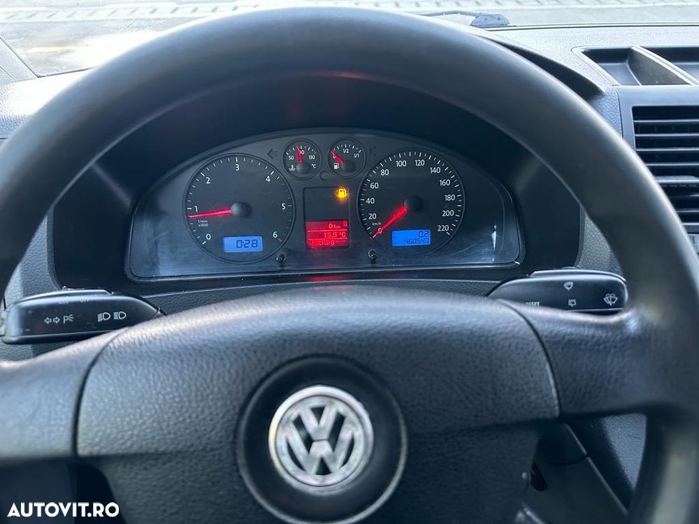 Volkswagen Caravelle - 22