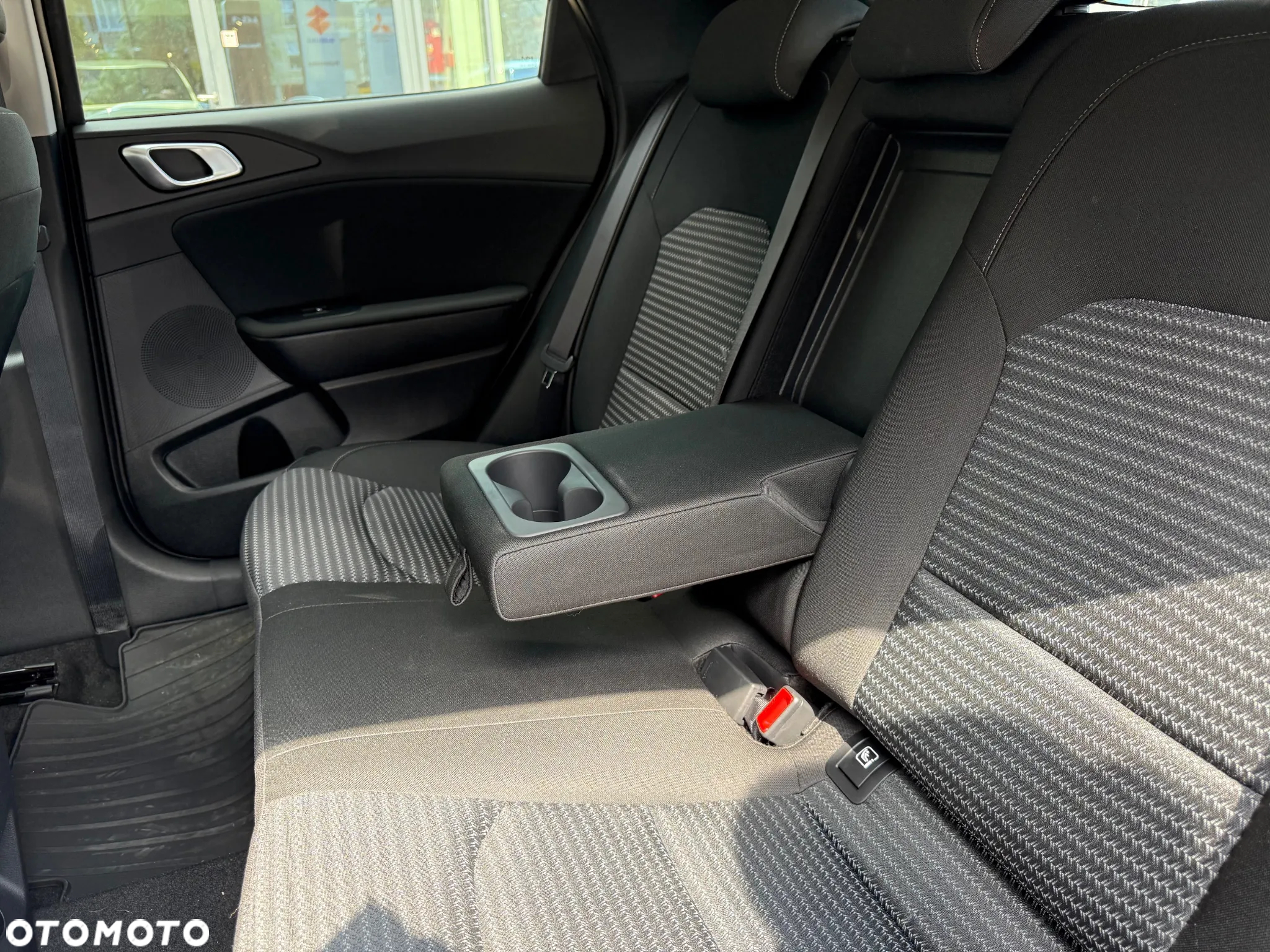 Kia XCeed 1.5 T-GDI M - 21