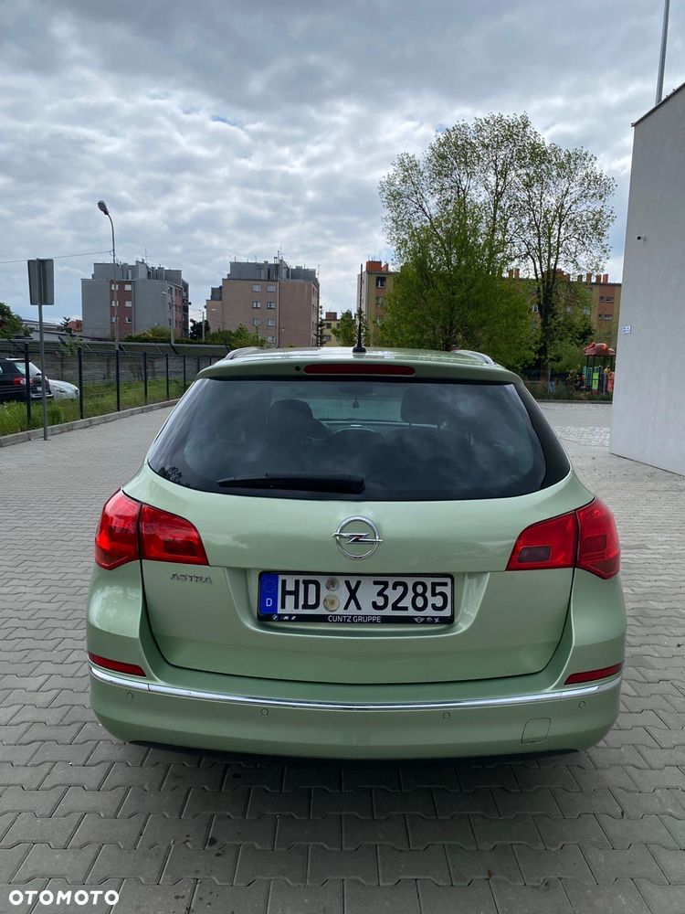 Opel Astra 1.4 T Enjoy - 4