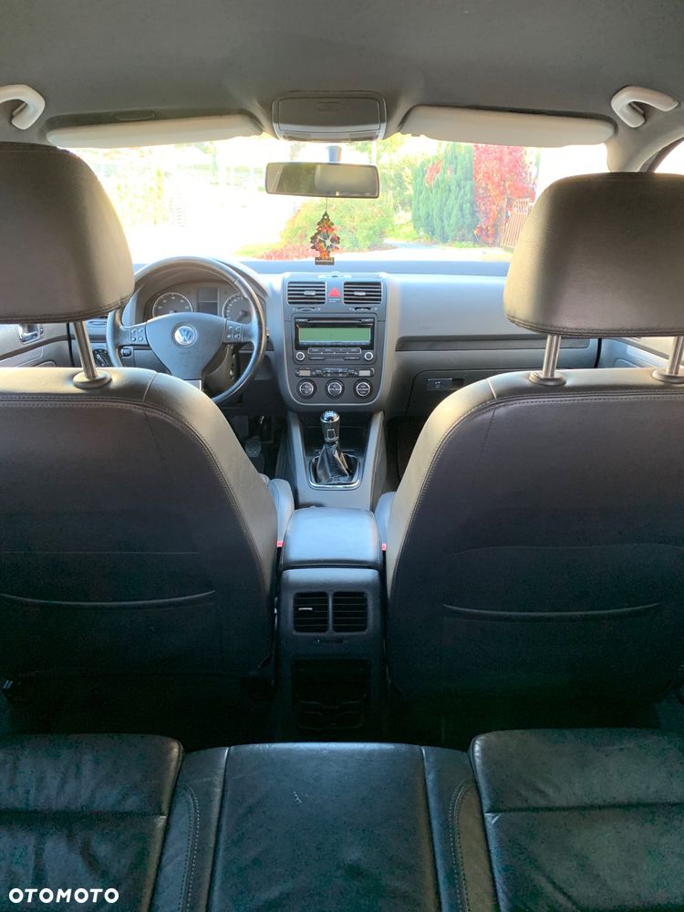 Volkswagen Golf 2.0 FSI Individual - 18