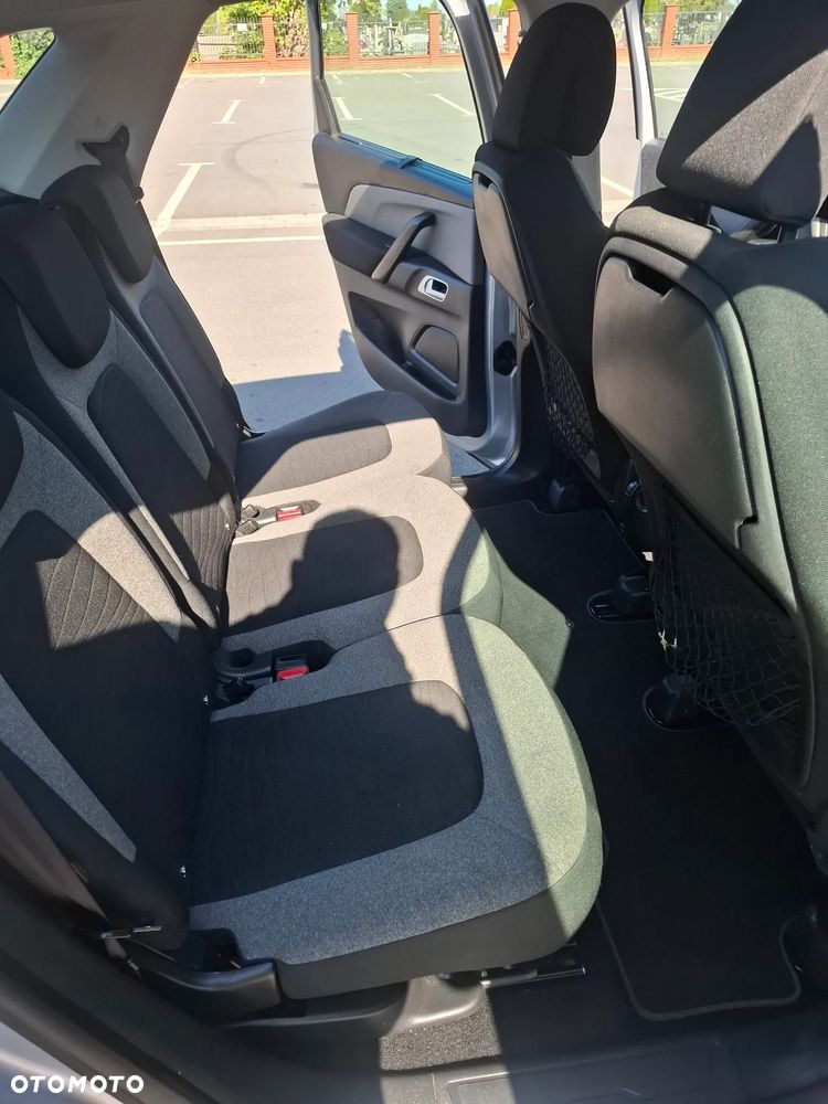 Citroën C4 Picasso 1.6 e-HDi Exclusive - 17
