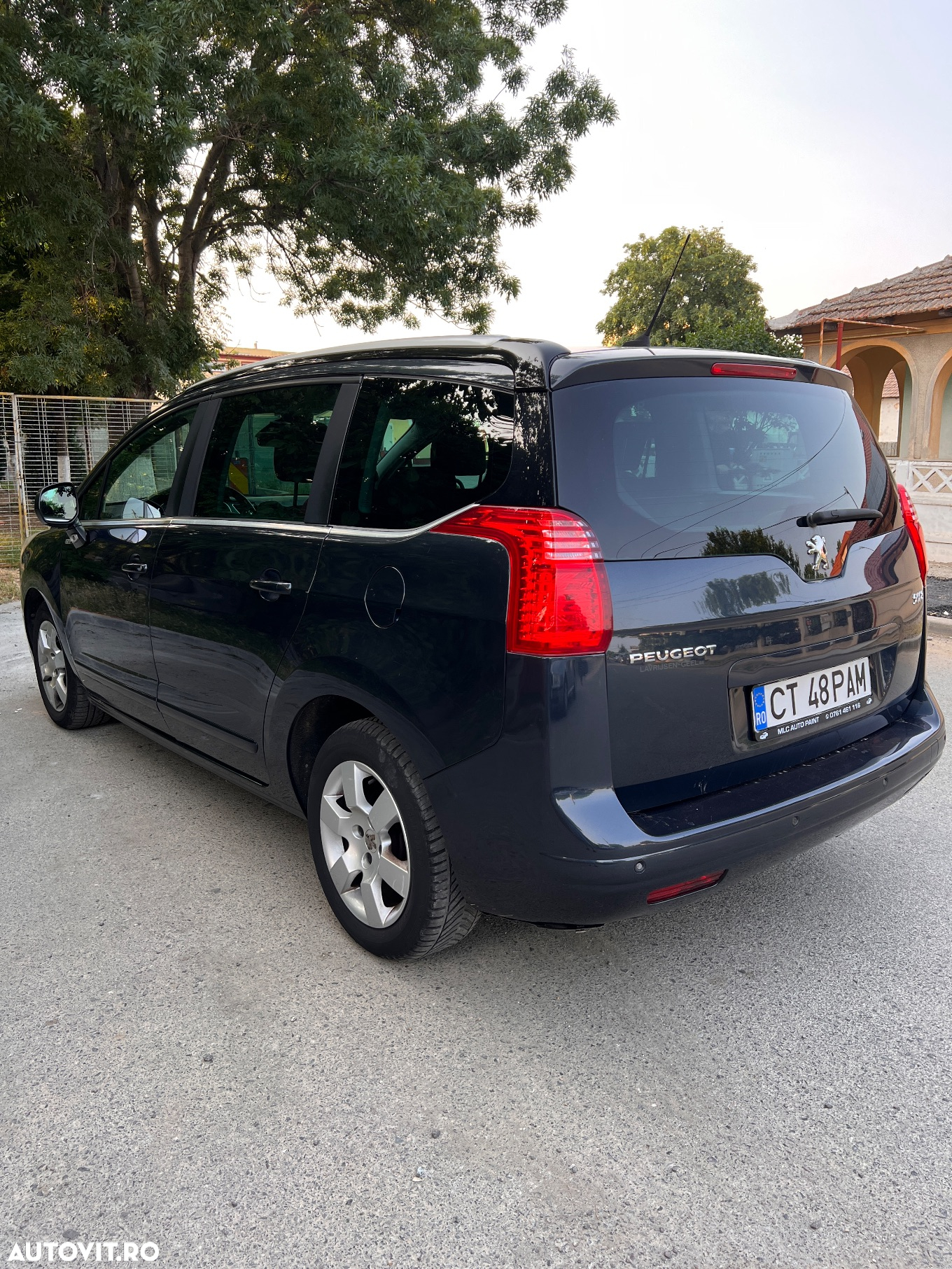 Peugeot 5008 HDI FAP 110 Premium - 5