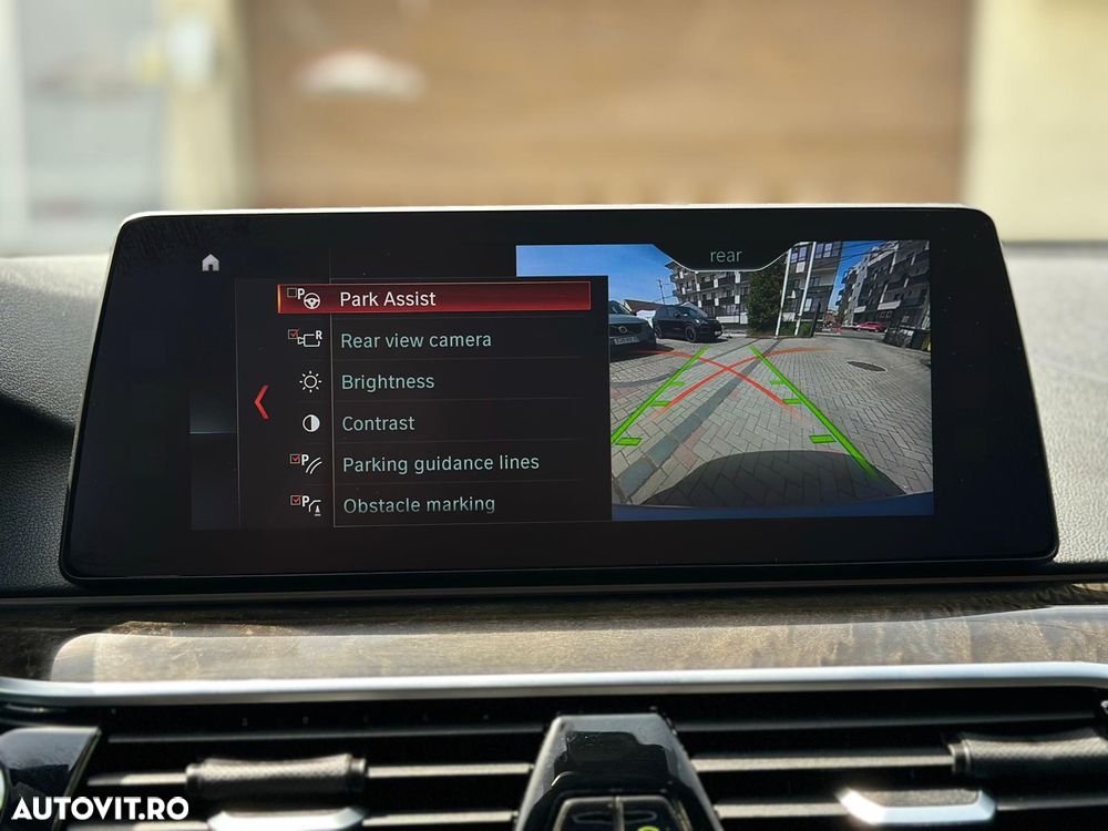 BMW Seria 5 530d xDrive Aut. Sport Line - 39