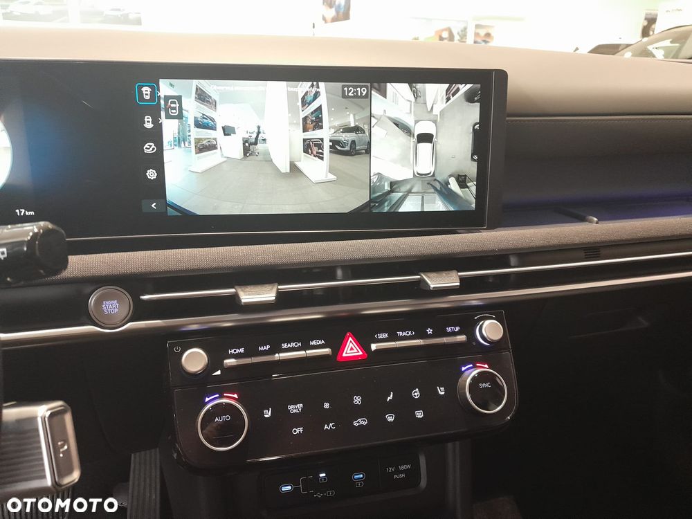 Hyundai Tucson 1.6 T-GDi HEV Executive 2WD - 25