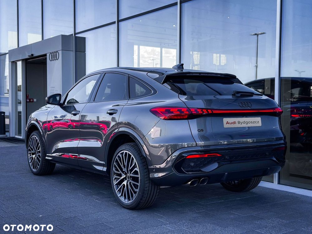 Audi Q5 Sportback - 8