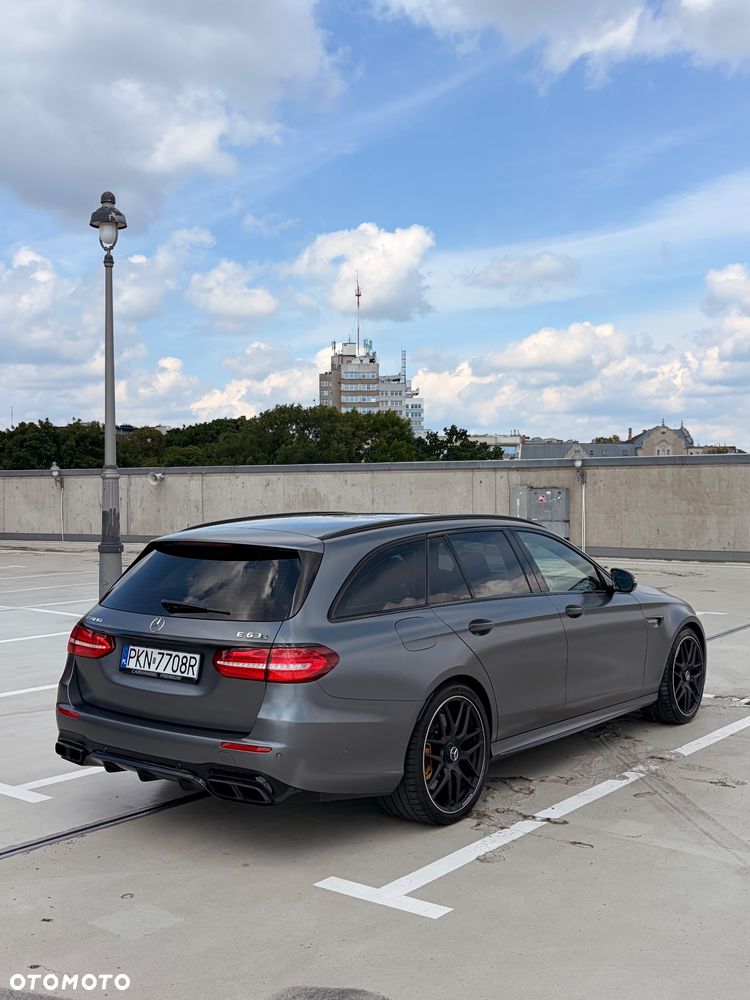 Mercedes-Benz Klasa E - 5