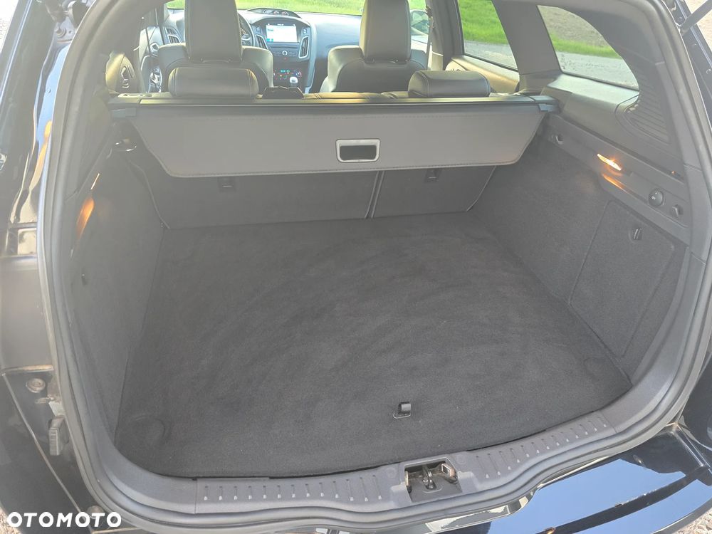 Ford Focus - 30
