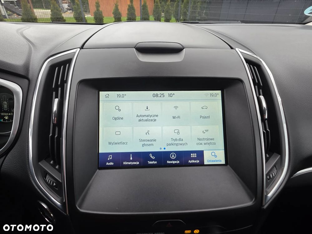 Ford S-Max 2.0 EcoBlue TITANIUM - 36