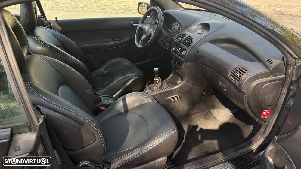 Peugeot 206 CC 1.6 - 10