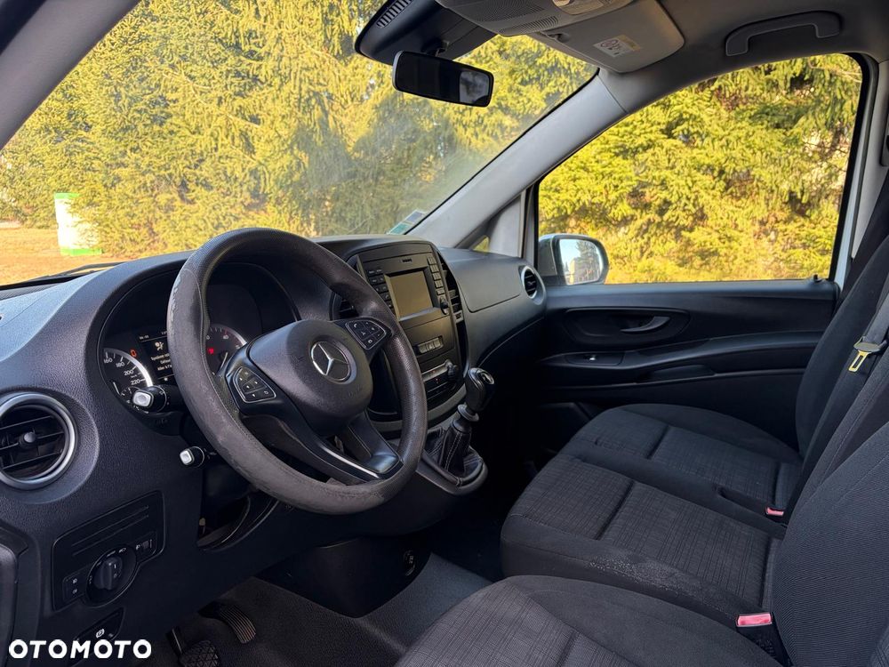 Mercedes-Benz Vito - 10