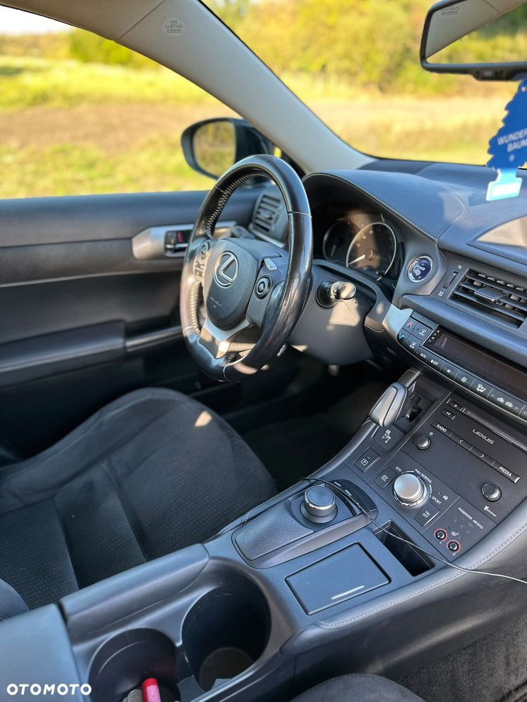Lexus CT 200h Elite EU6 - 18