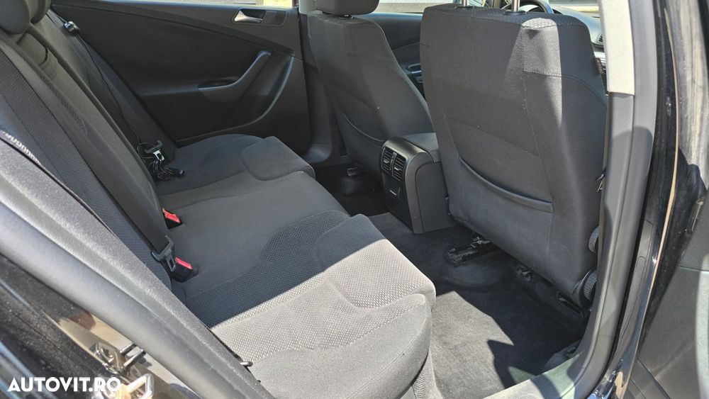 Volkswagen Passat 2.0TDI Highline DPF - 25