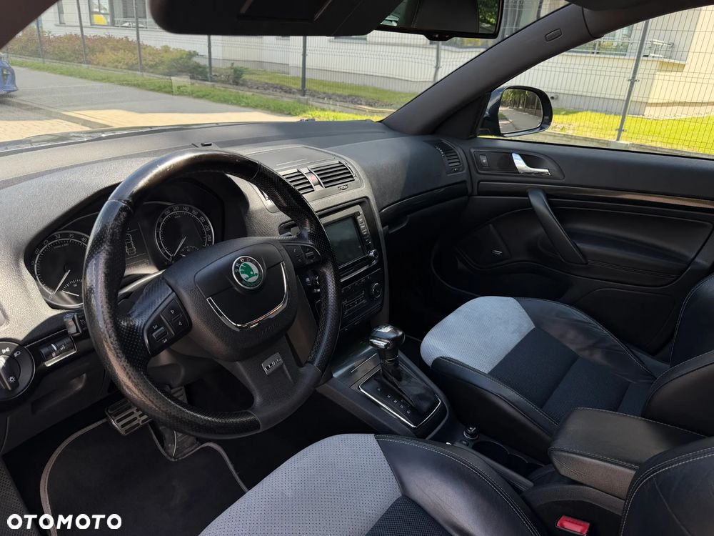 Skoda Octavia - 10