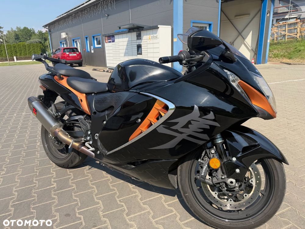 Suzuki Hayabusa - 1