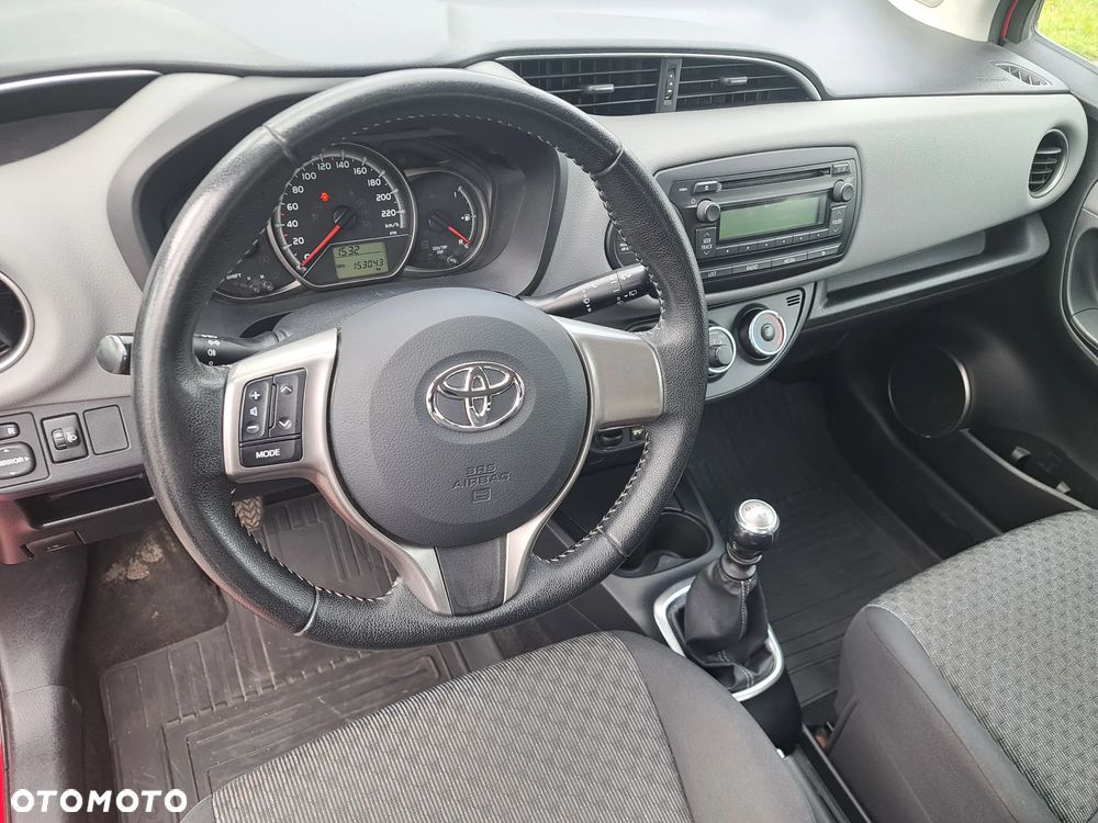 Toyota Yaris 1.33 Active - 33