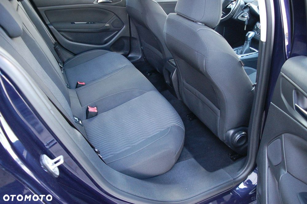Peugeot 308 - 25
