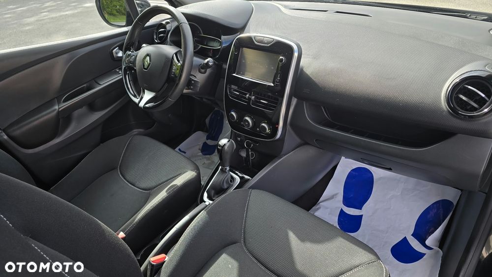 Renault Clio - 14