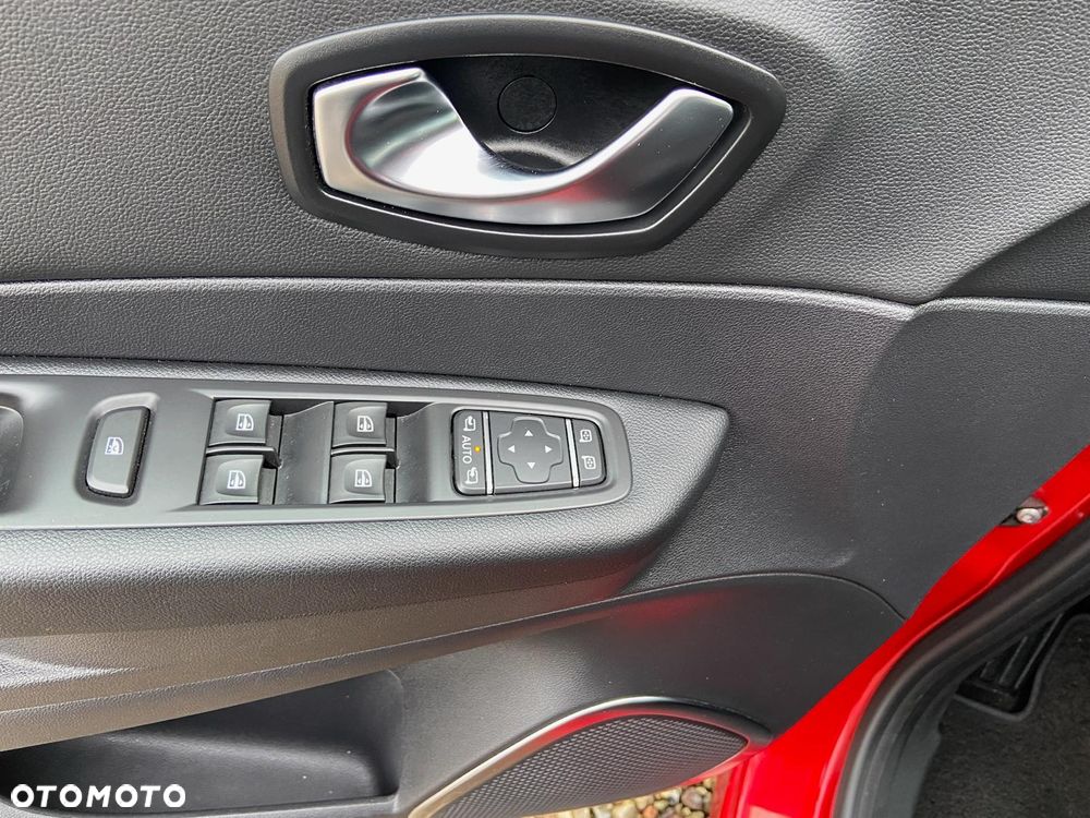 Renault Captur - 30