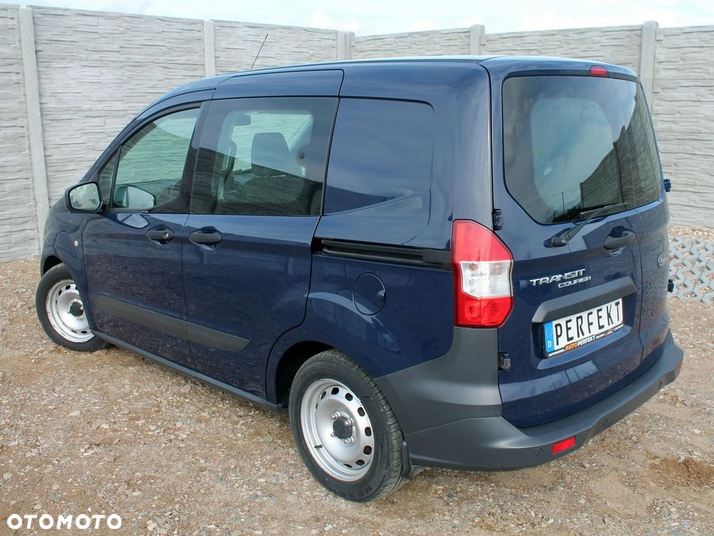 Ford Transit Courier - 5