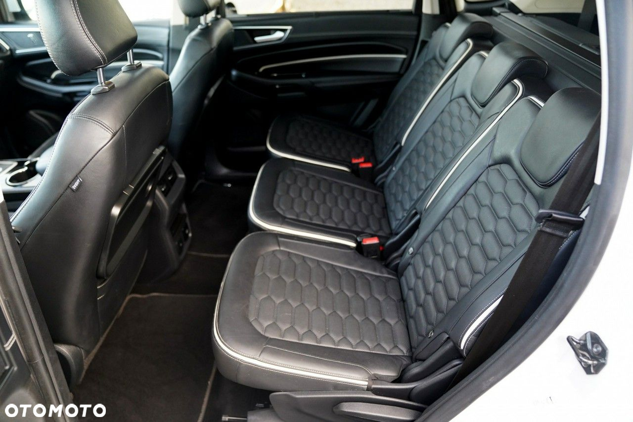 Ford S-Max - 21