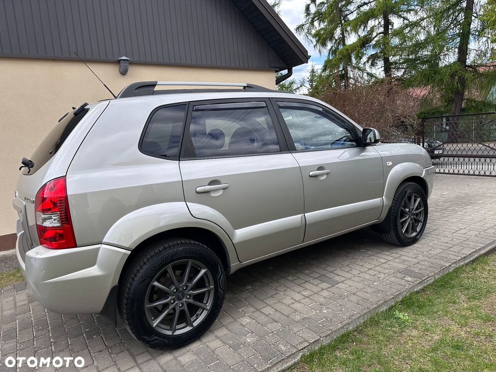 Hyundai Tucson 2.0 4WD GLS - 7