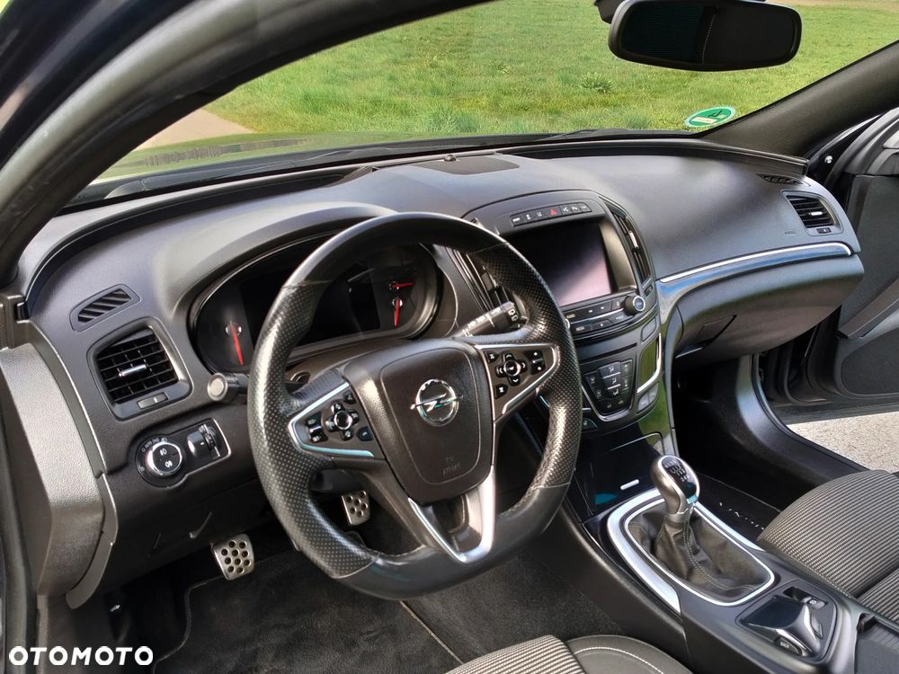 Opel Insignia 2.0 CDTI 4x4 ecoFLEX Start/Stop Business Innovation - 13