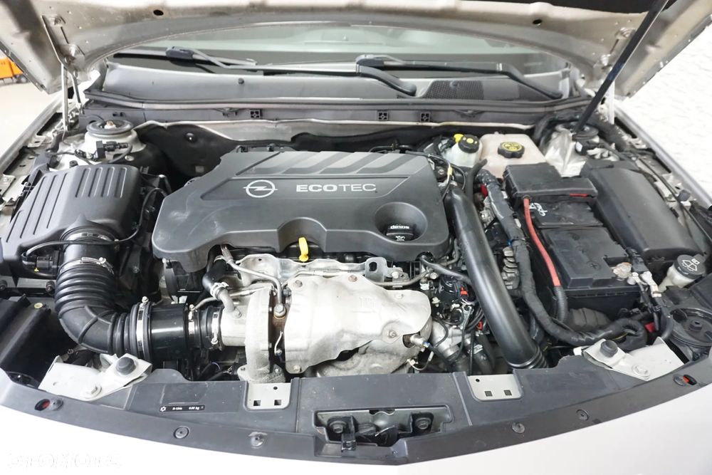 Opel Insignia 2.0 CDTI 4x4 ecoFLEX - 18